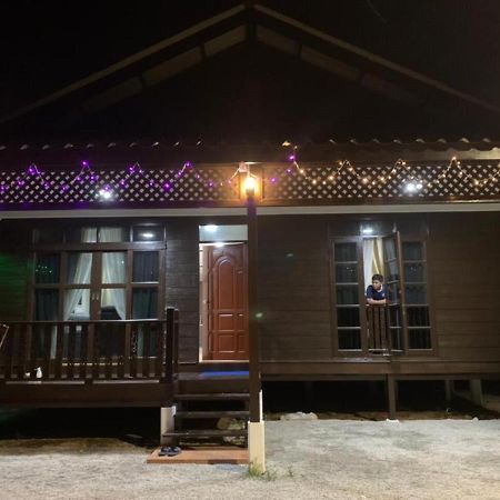 Teratak Bayu Stc Villa Kuala Terengganu Luaran gambar